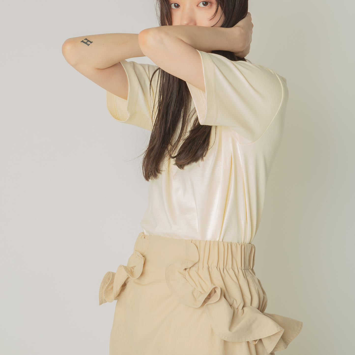 ボリュームフリルミディスカート|voluminous ruffle midi skirt
