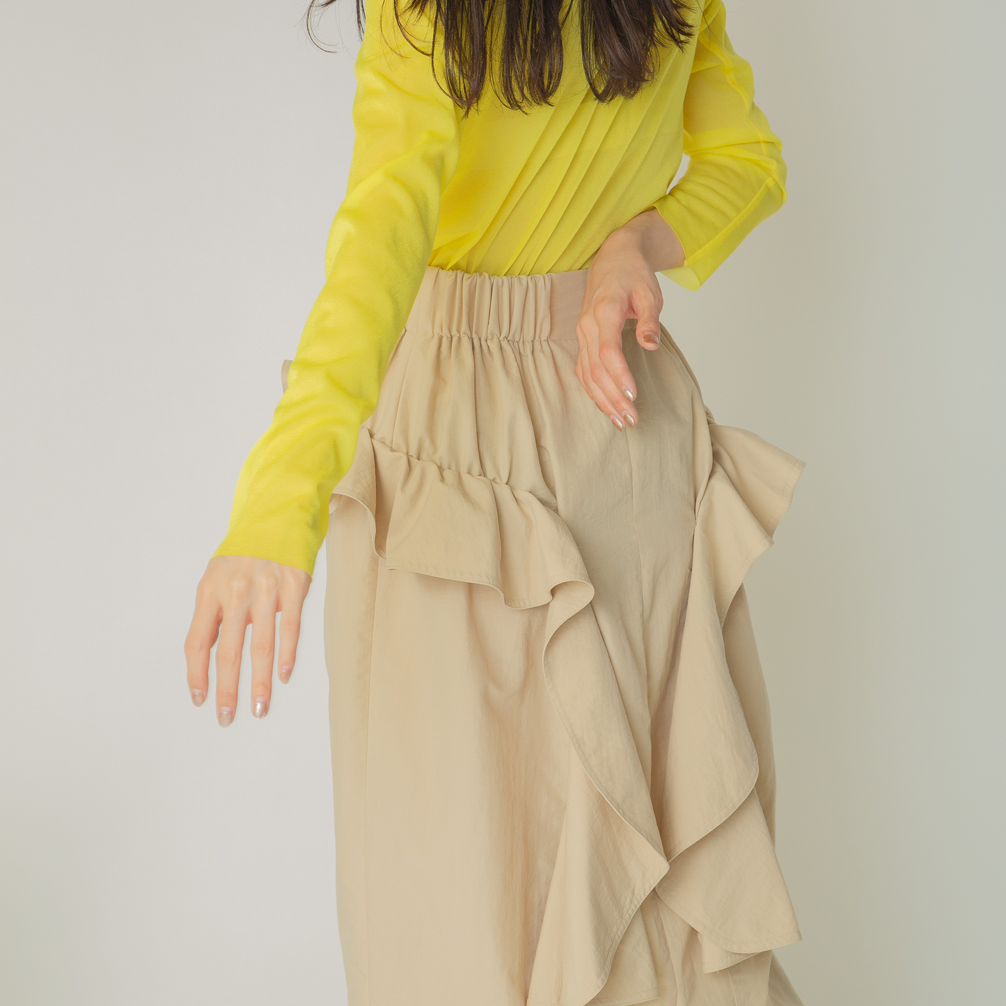 ボリュームフリルミディスカート|voluminous ruffle midi skirt
