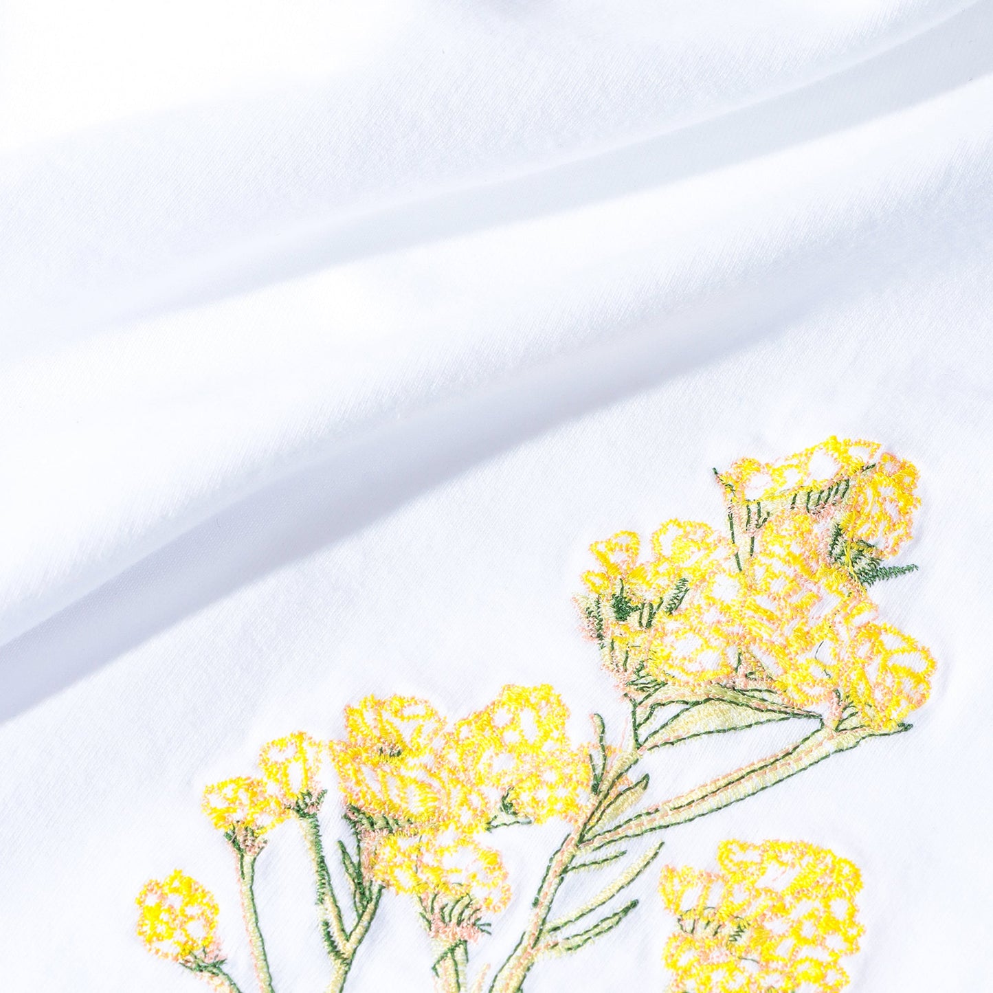 刺繍半袖Tシャツ|short sleeve T-shirt with flower embroidery